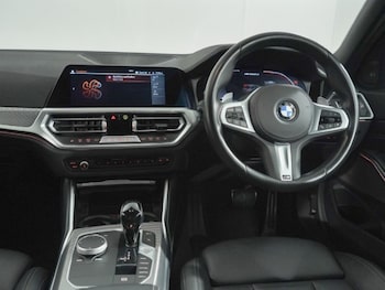 Used BMW 3 Series 2021 for sale - 79176976: Photo