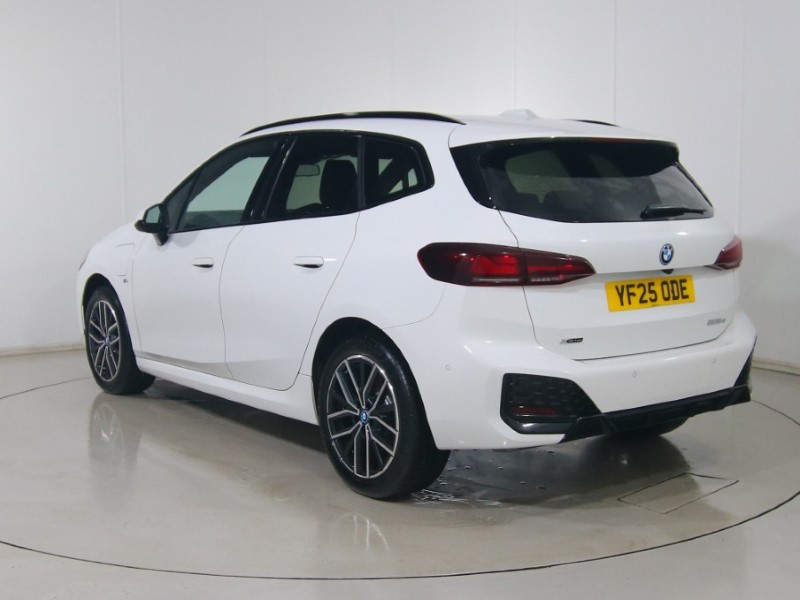 Used BMW 2 Series 2025 for sale - 77248099: Photo 2