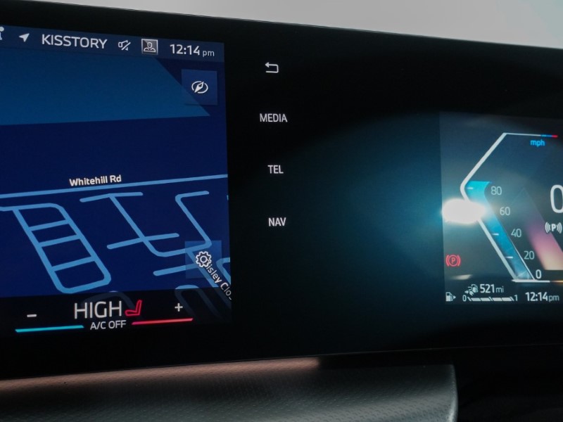 Used BMW 2 Series 2025 for sale - 77248099: Photo 28