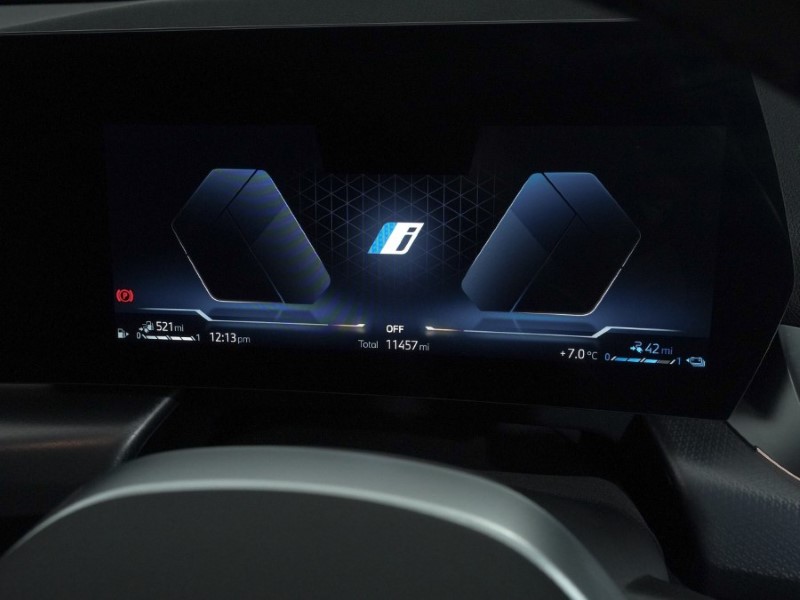 Used BMW 2 Series 2025 for sale - 77248099: Photo 9