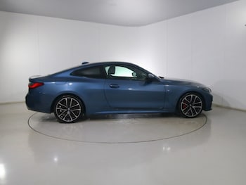 Used BMW 4 Series 2021 for sale - 76981555: Photo