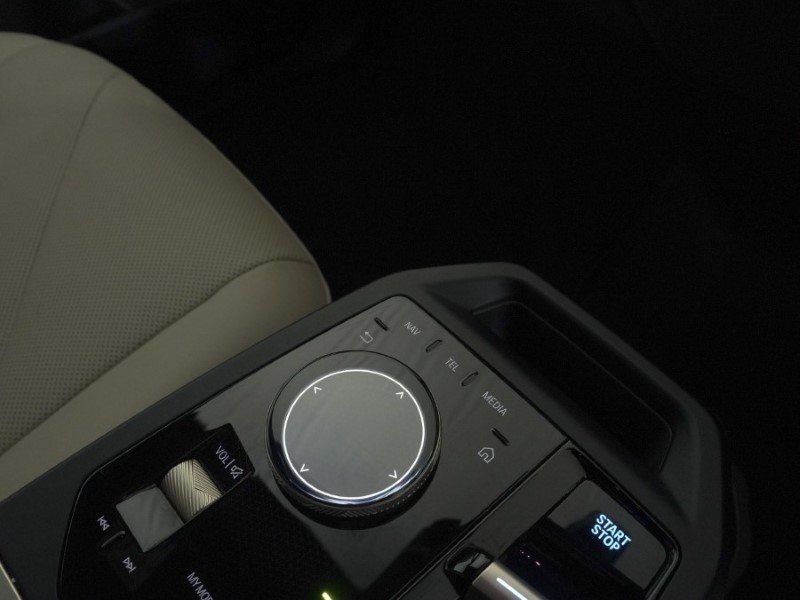 Used BMW iX 2023 for sale - 77403547: Photo 30