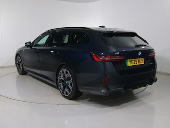 Used BMW i5 2025 for sale - 76981058: Photo