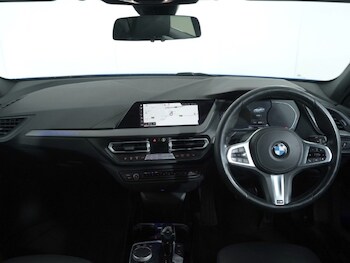 Used BMW 1 Series 2020 for sale - 76981517: Photo