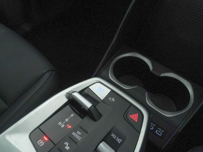 Used BMW iX1 2023 for sale - 77519392: Photo 23