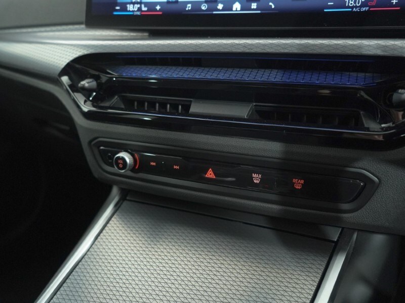 Used BMW 3 Series 2025 for sale - 78053249: Photo 31