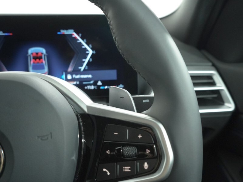 Used BMW 3 Series 2025 for sale - 78053249: Photo 32