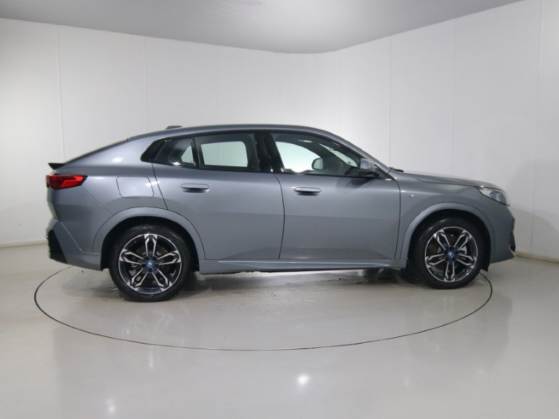 Used BMW iX2 2025 for sale - 76982073: Photo 3