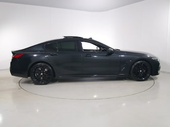 Used BMW 8 Series 2022 for sale - 78424113: Photo
