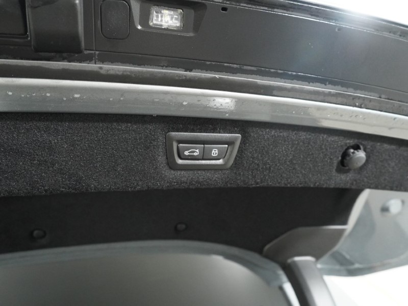 Used BMW 8 Series 2024 for sale - 78123265: Photo 27