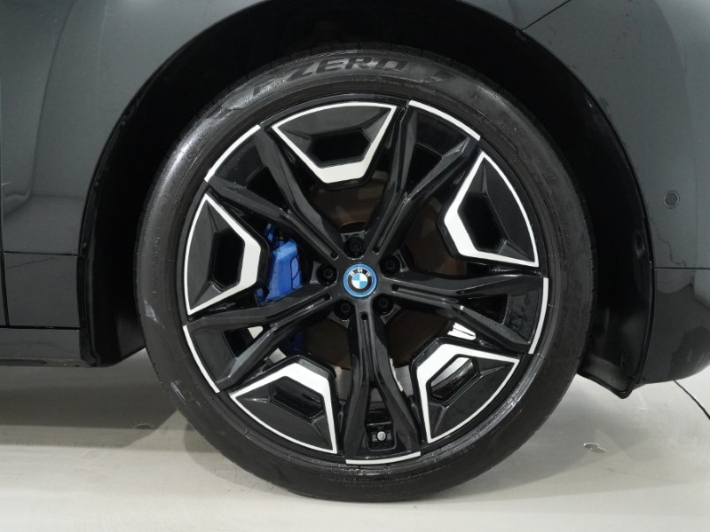 Used BMW iX 2022 for sale - 77274370: Photo 14