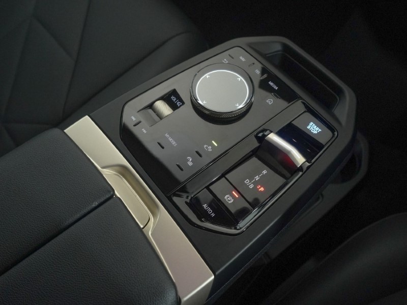 Used BMW iX 2022 for sale - 77274370: Photo 41