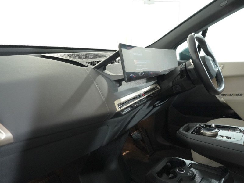 Used BMW iX 2023 for sale - 77607109: Photo 7