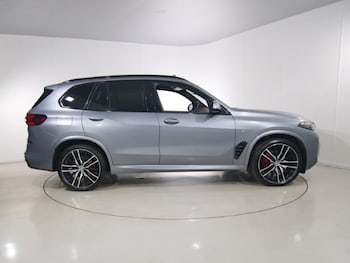 Used BMW X5 2024 for sale - 78787823: Photo