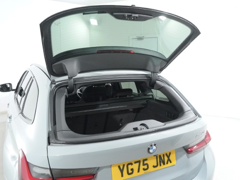 Used BMW 3 Series 2025 for sale - 77988581: Photo 19