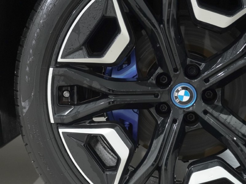 Used BMW iX 2023 for sale - 76981082: Photo 30