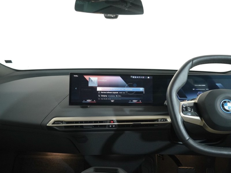 Used BMW iX 2023 for sale - 76981082: Photo 8