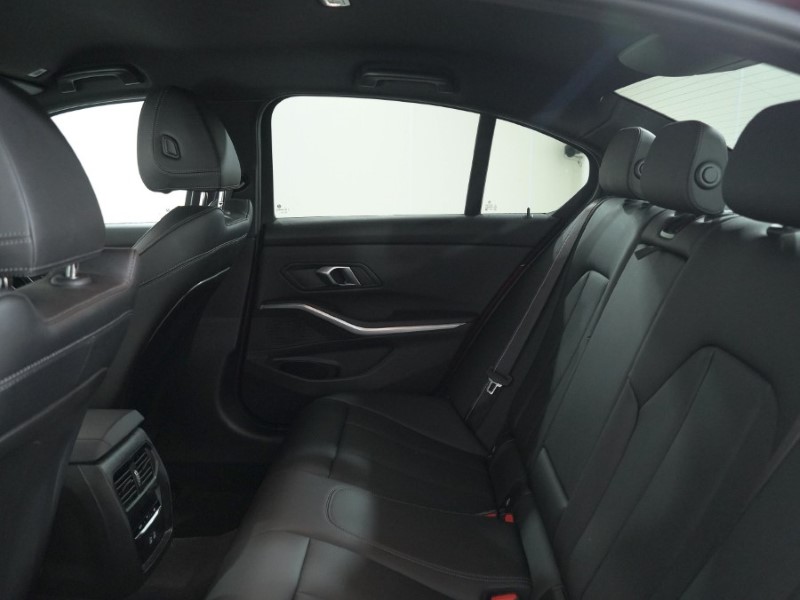 Used BMW 3 Series 2025 for sale - 77300561: Photo 12