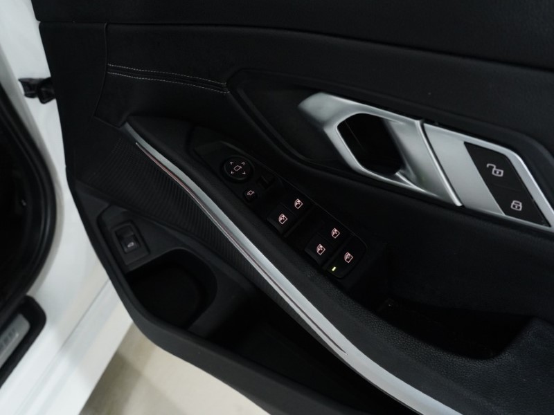 Used BMW 3 Series 2021 for sale - 76981202: Photo 20