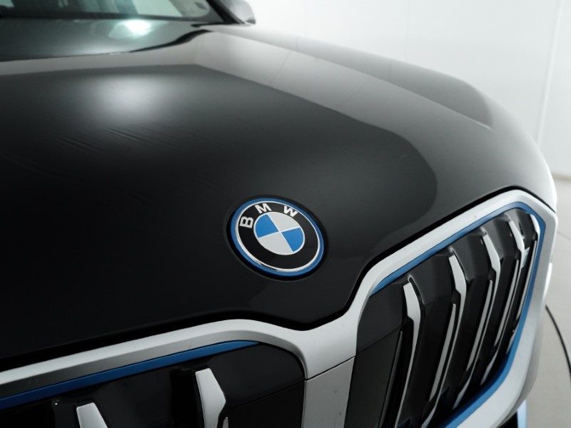 Used BMW iX1 2023 for sale - 76982233: Photo 30