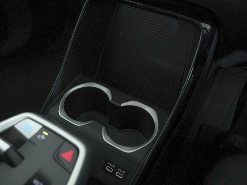 Used BMW iX1 2023 for sale - 76982233: Photo 43