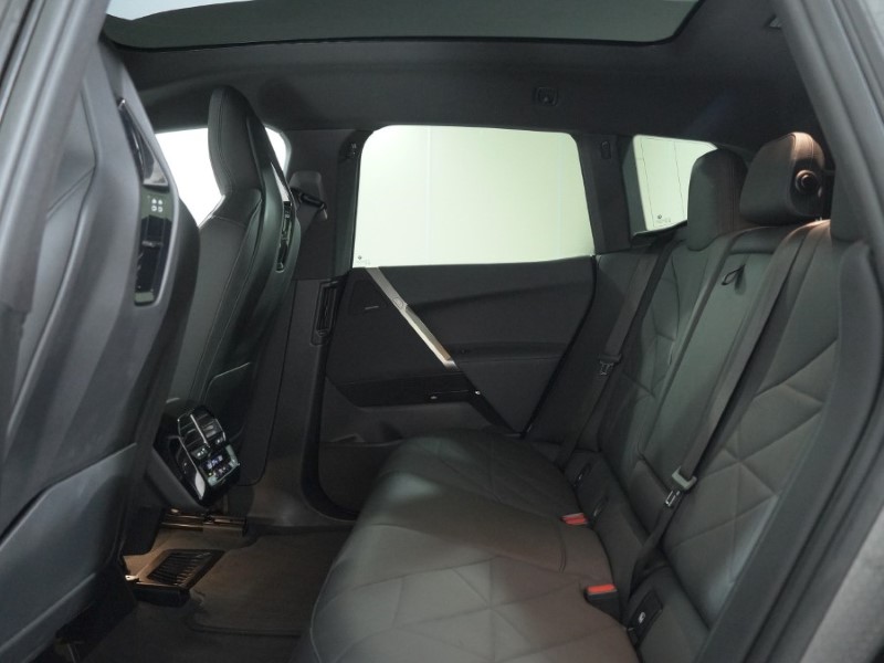 Used BMW iX 2022 for sale - 77519368: Photo 12