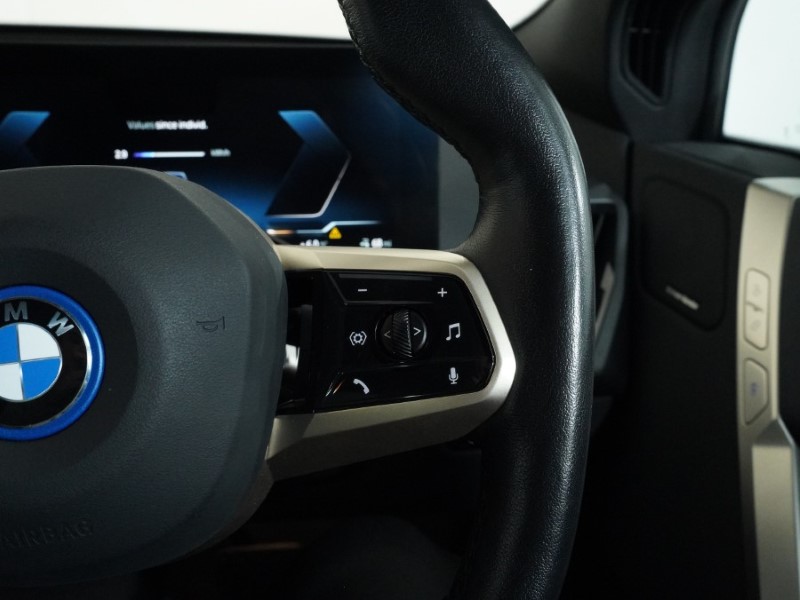 Used BMW iX 2022 for sale - 77519368: Photo 35