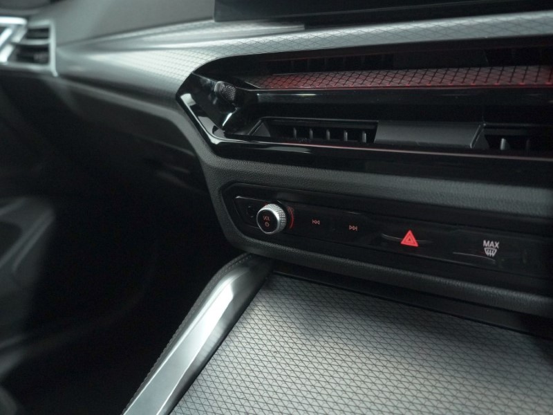 Used BMW i4 2025 for sale - 77988557: Photo 32