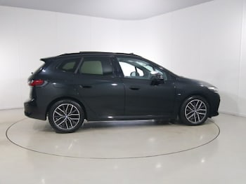 Used BMW 2 Series 2024 for sale - 79101979: Photo