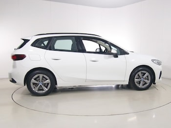 Used BMW 2 Series 2023 for sale - 79177004: Photo