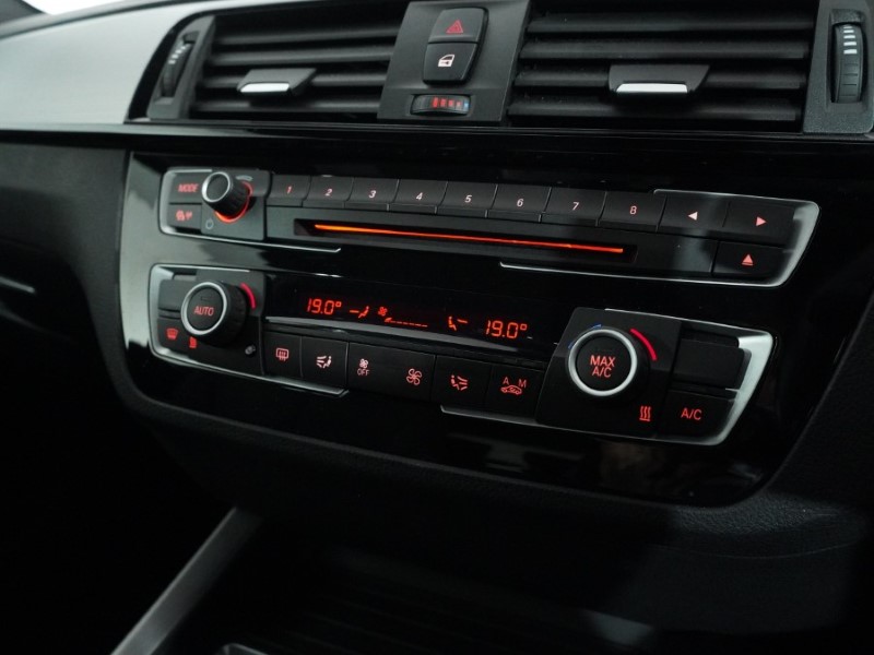 Used BMW 1 Series 2019 for sale - 77848235: Photo 31