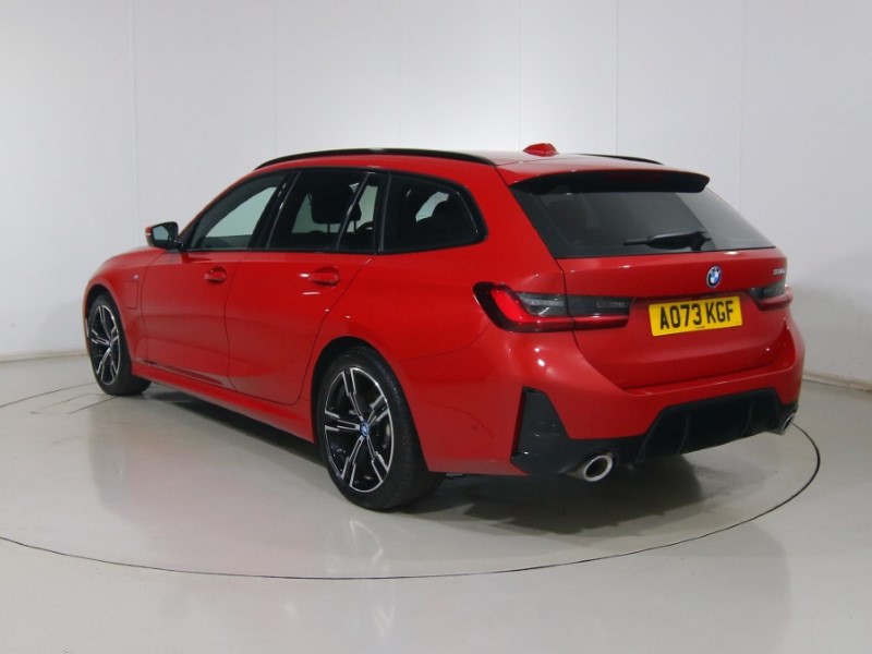 Used BMW 3 Series 2023 for sale - 76982255: Photo 2