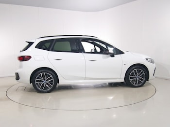 Used BMW 2 Series 2025 for sale - 78950144: Photo