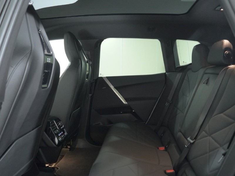 Used BMW iX 2023 for sale - 77653272: Photo 12