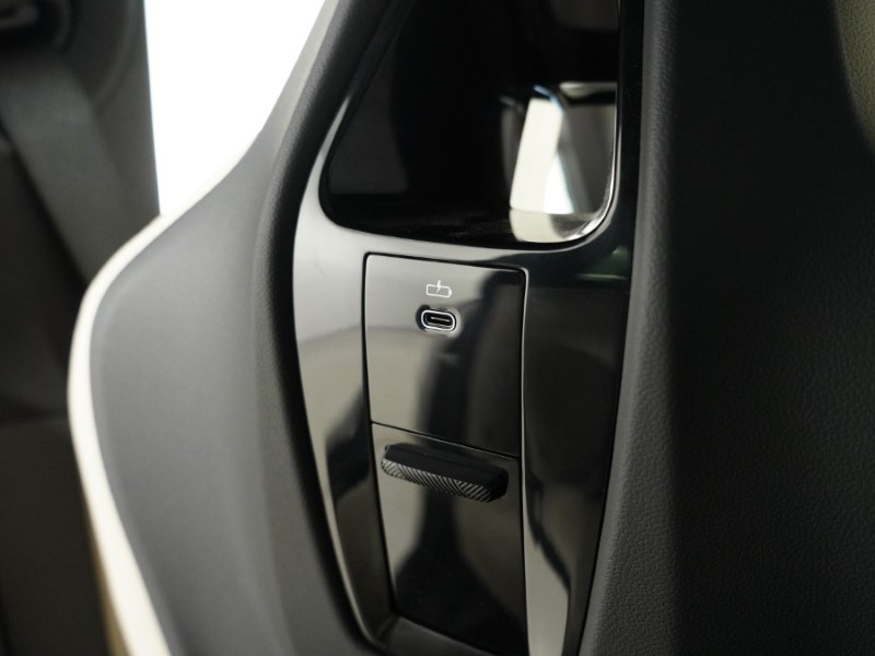 Used BMW iX 2025 for sale - 78081255: Photo 36