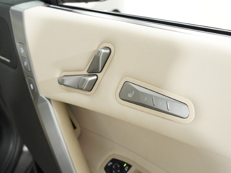 Used BMW iX 2025 for sale - 78081255: Photo 39