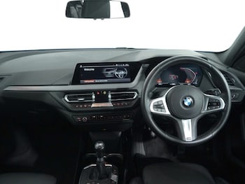 Used BMW 1 Series 2021 for sale - 77607117: Photo