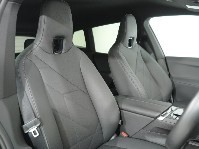 Used BMW iX 2024 for sale - 78081245: Photo 11