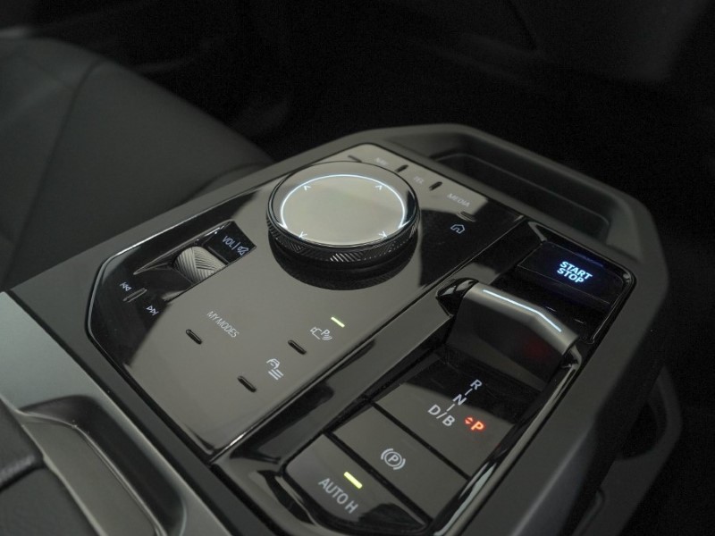 Used BMW iX 2024 for sale - 78081245: Photo 30