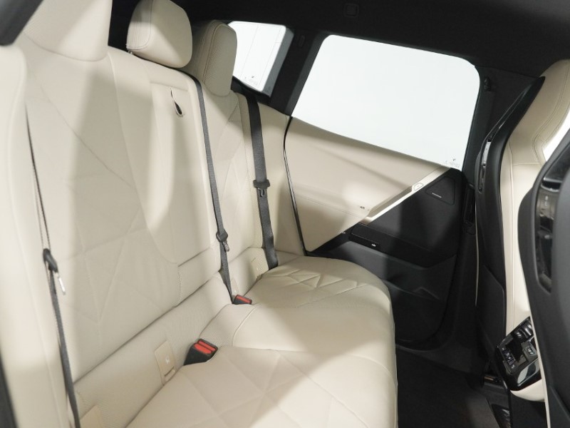 Used BMW iX 2024 for sale - 78199154: Photo 14