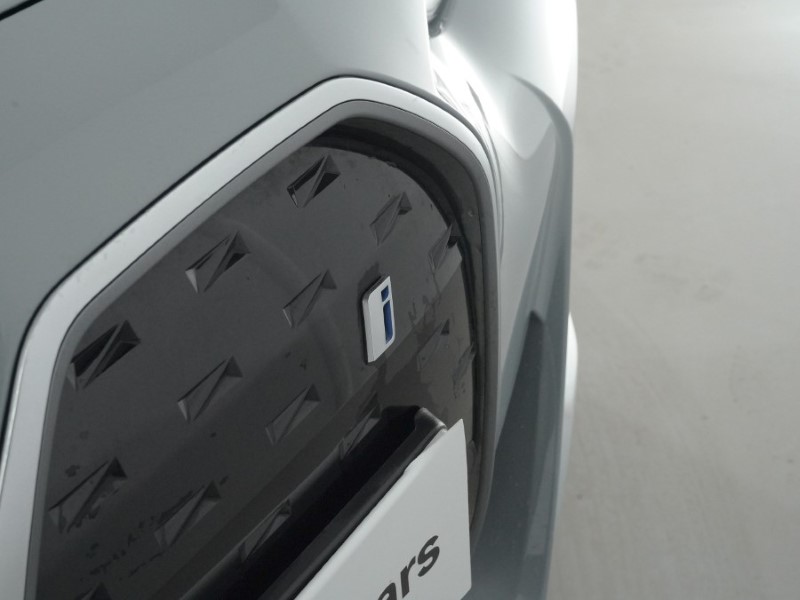 Used BMW i4 2022 for sale - 77069029: Photo 28