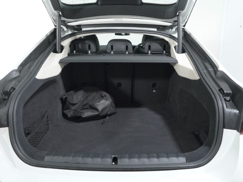 Used BMW i4 2023 for sale - 76982178: Photo 13