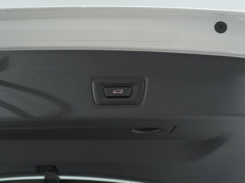 Used BMW i4 2023 for sale - 76982178: Photo 20