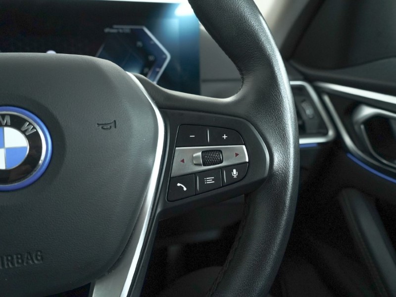 Used BMW i4 2023 for sale - 76982178: Photo 23