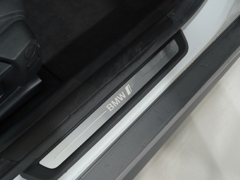 Used BMW i4 2023 for sale - 76982178: Photo 43