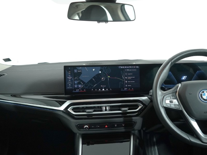 Used BMW i4 2023 for sale - 76982178: Photo 8