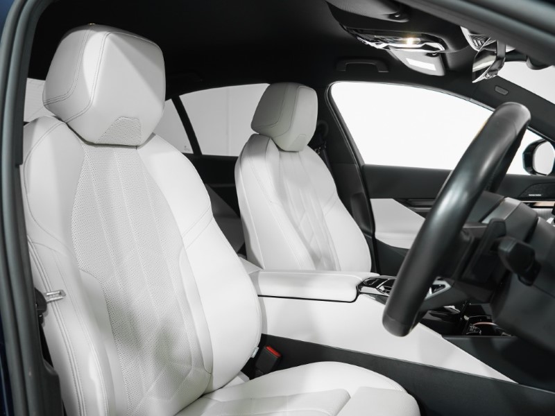 Used BMW 5 Series 2024 for sale - 76981450: Photo 11