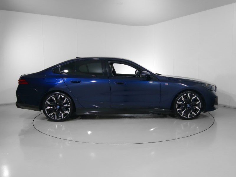 Used BMW 5 Series 2024 for sale - 76981450: Photo 3