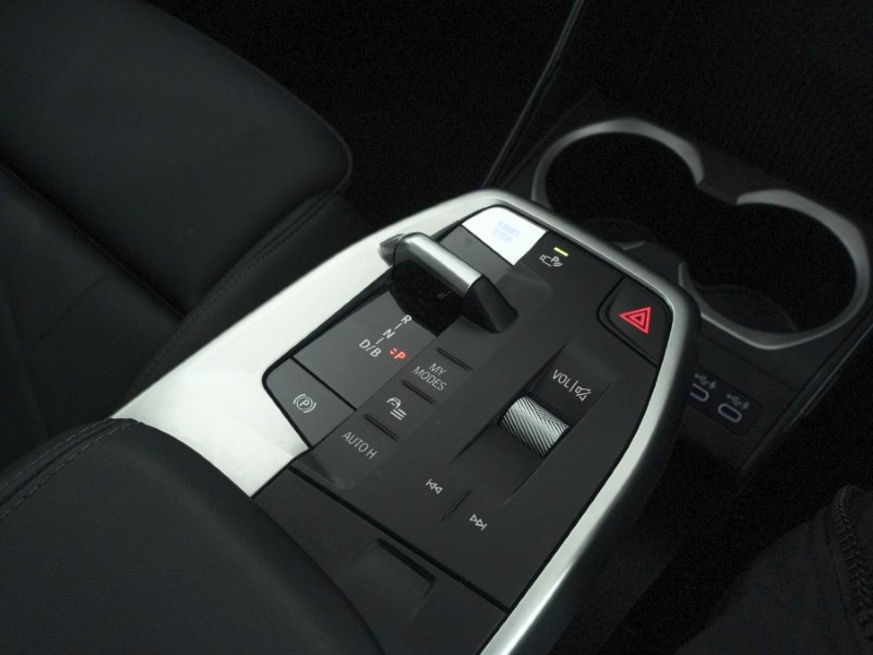 Used BMW iX1 2023 for sale - 77339558: Photo 31