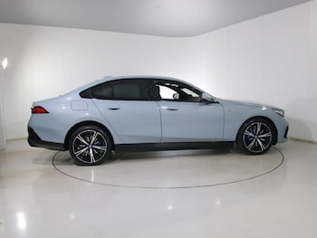Used BMW i5 2025 for sale - 77127634: Photo